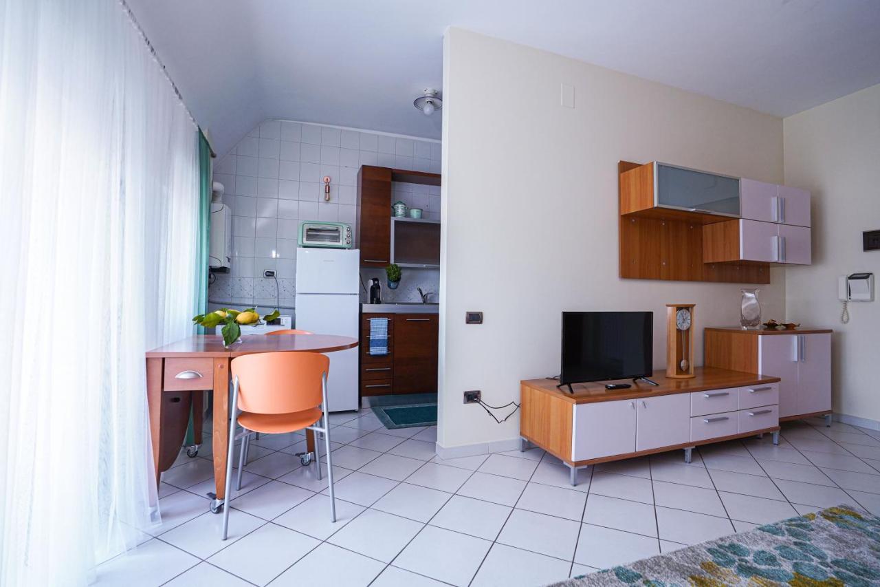 La Casa Di Azzurra Centro Citta Appartamento Fino A 4 Posti Letto E 2 Bagni Фоджиа Экстерьер фото