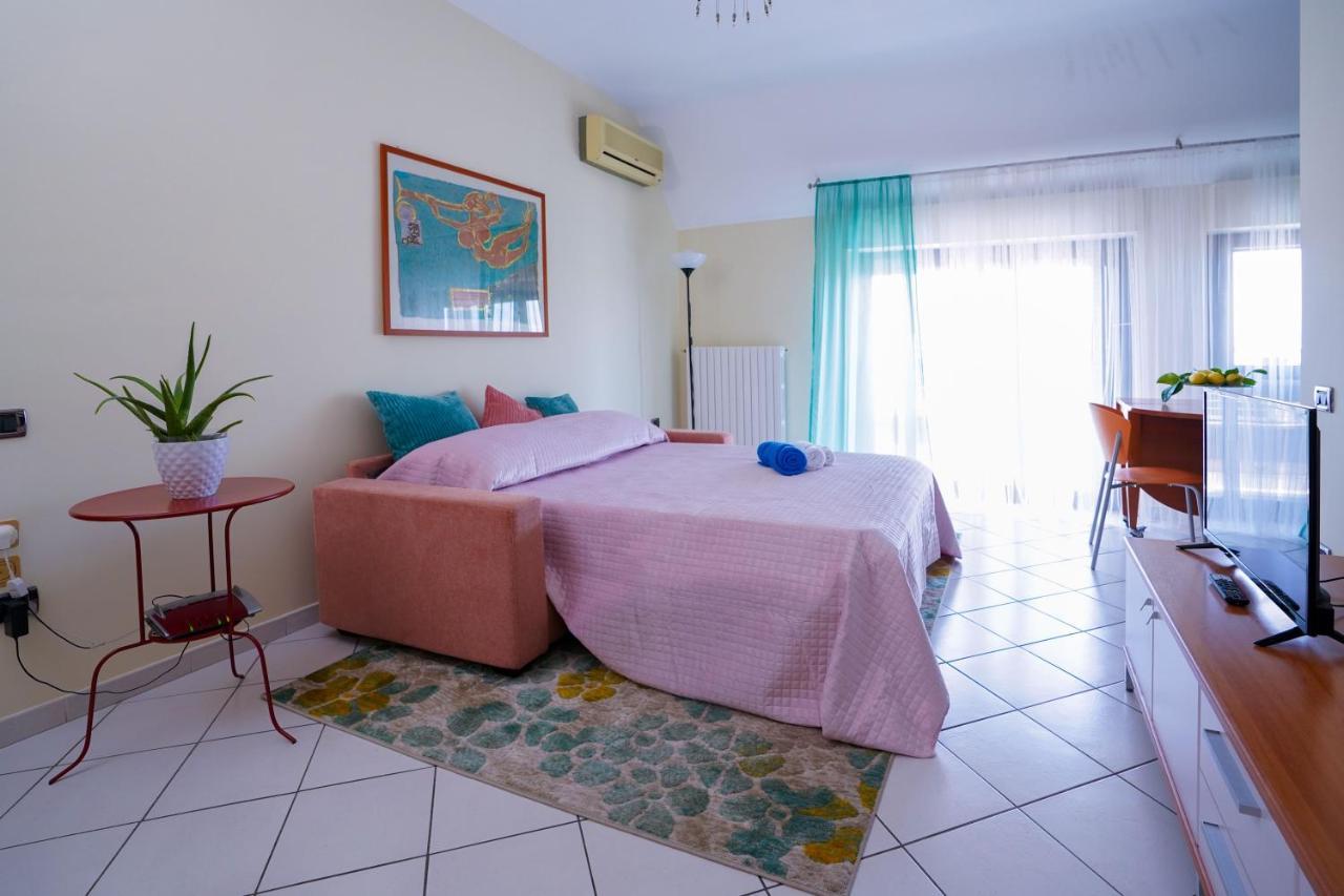 La Casa Di Azzurra Centro Citta Appartamento Fino A 4 Posti Letto E 2 Bagni Фоджиа Экстерьер фото