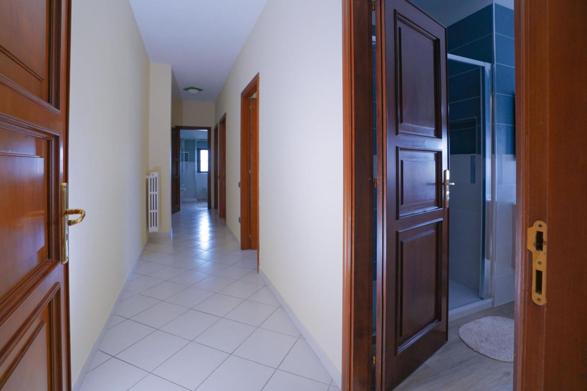 La Casa Di Azzurra Centro Citta Appartamento Fino A 4 Posti Letto E 2 Bagni Фоджиа Экстерьер фото